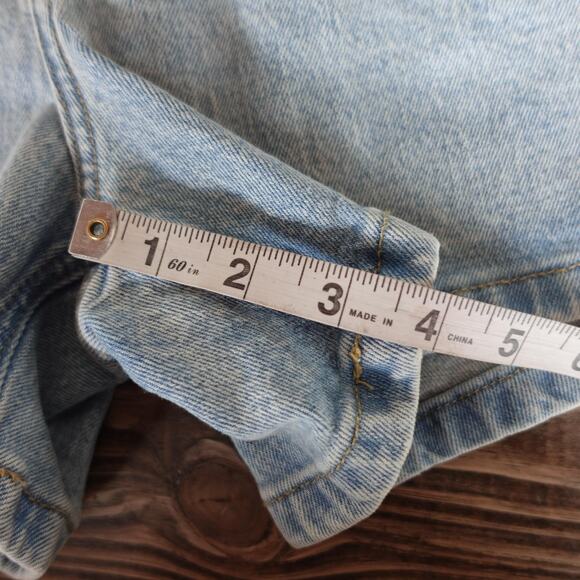 Abercrombie & Fitch Shorts Womens 8 Light Wash 4" Mom High Rise Denim Curve - Picture 9 of 11